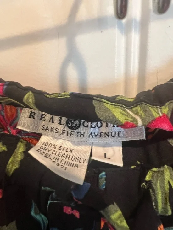 Real Clothes Saks Fifth Avenue Black Floral silk pants L - Picture 2 of 6